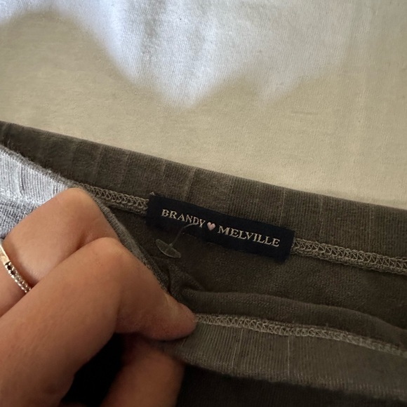 brandy melville griffin shorts biker shorts - Picture 2 of 3